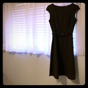 Chaps Gray A-line Dress with Black Patent Belt Sz 8